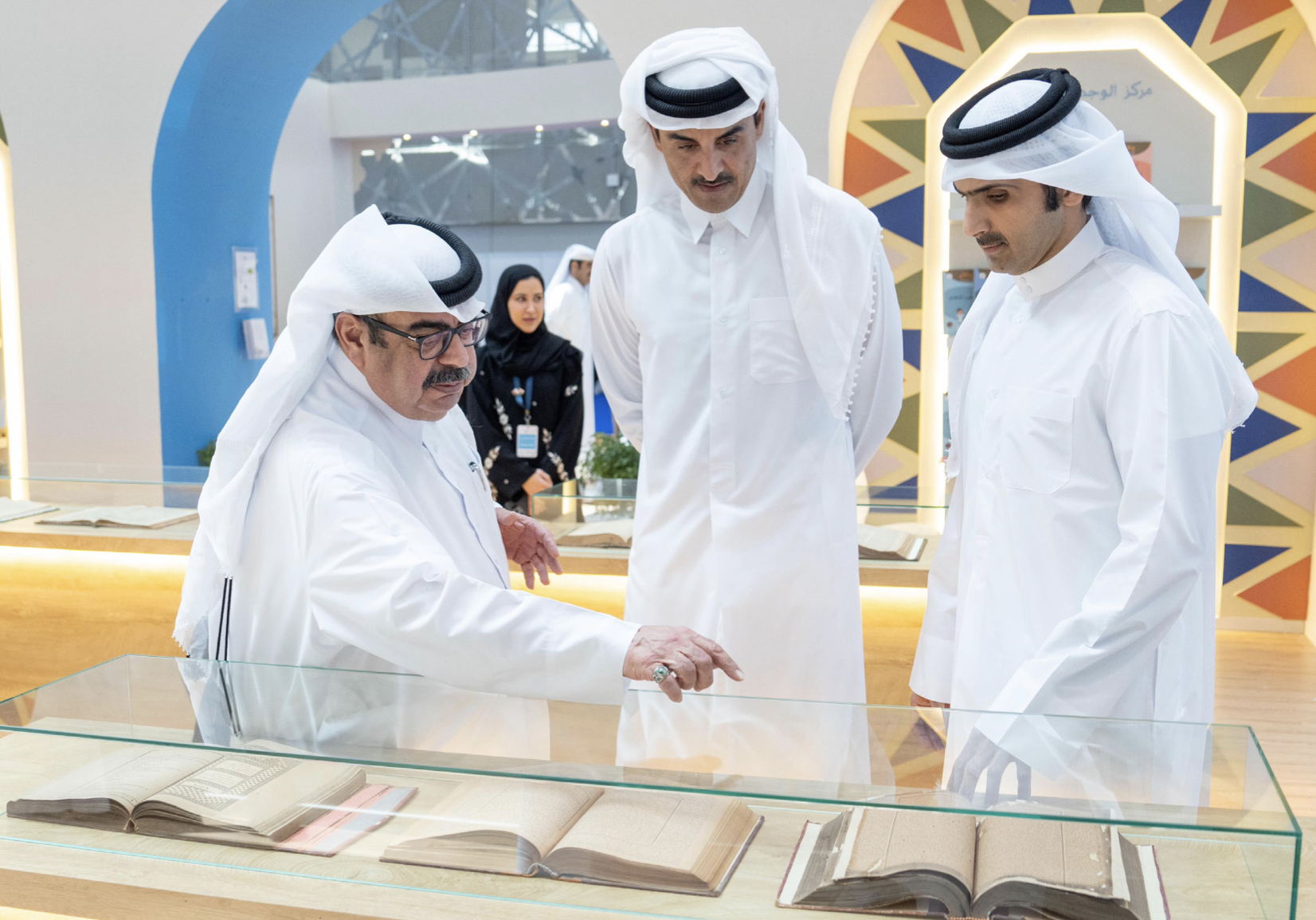 Qatar’s Amir and Culture Minister tour 33rd edition of Doha International Book Fair